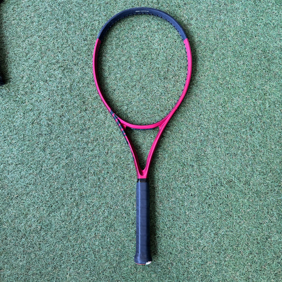 Wilson Clash 100v2 L2 Ex Demo Tennis Racket